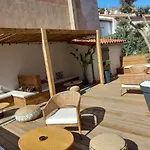 Intense Boutik-hôtel