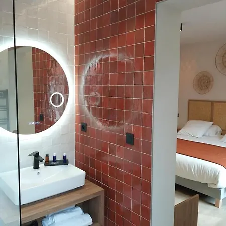 Intense Boutik-hôtel 3*
