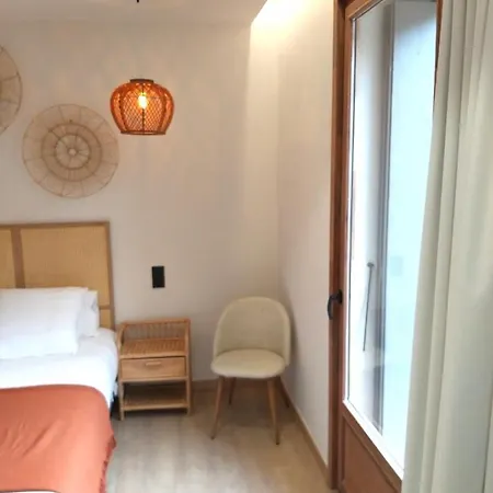 Intense Boutik-hotel 3* 포르방드르