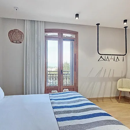 Intense Boutik-hotel מלון