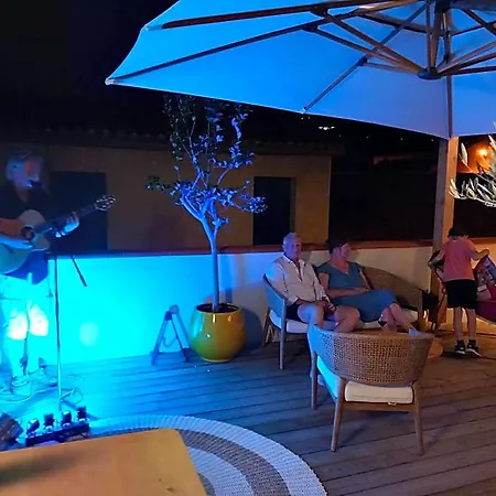 Intense Boutik-hotel פור-ונדרה