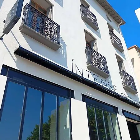 Intense Boutik-hotel מלון