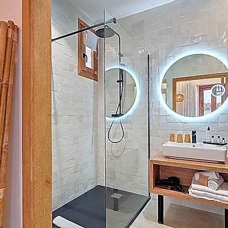 מלון Intense Boutik-hotel