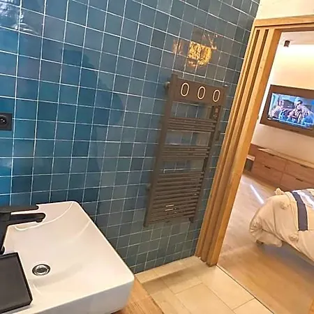 מלון Intense Boutik-hotel